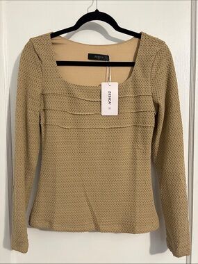 Zesica Beige Textured Scoop Neck Top